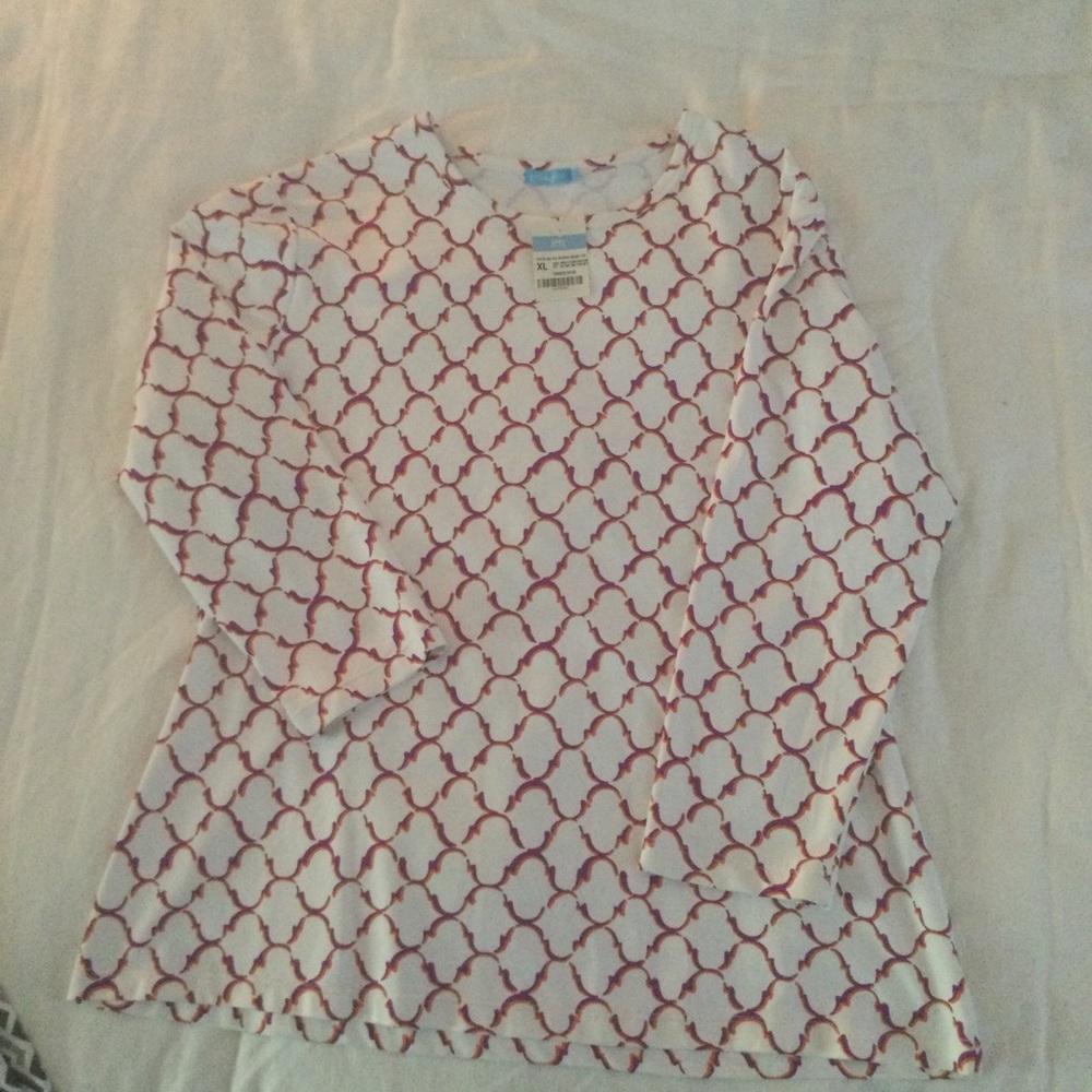 Stretchy crew neck tee